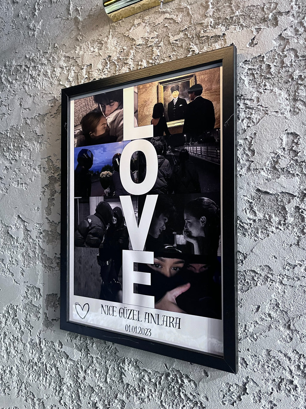 Kişiye özel LOVE fotoğraf kolaj tablosu duvar görünümü